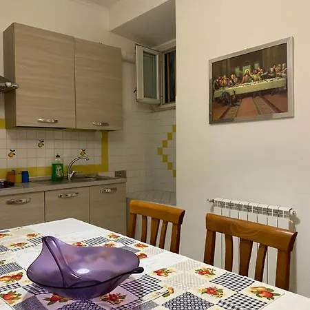 Guest house 2 Steps From Old Town *